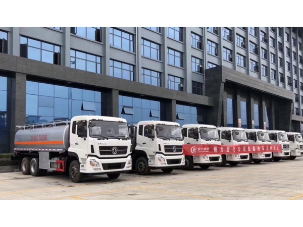Batches of fuel tank truck for export