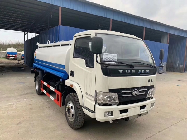 Small 3 cubic meters refuel tank vehicle from Chengli factory