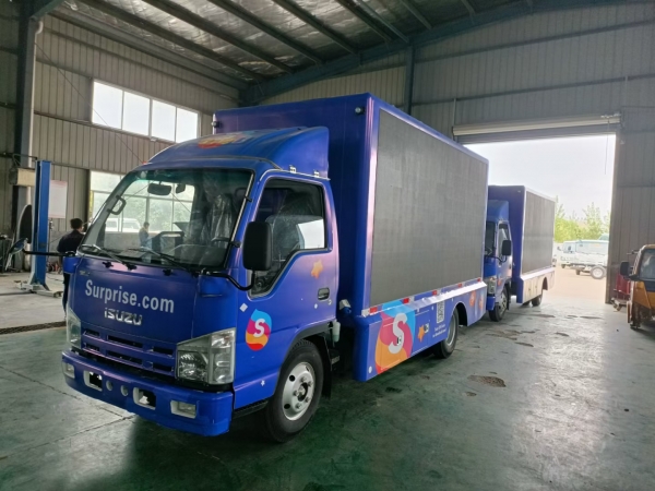 ISUZU 6T outdoor LED advertising vehicle for export