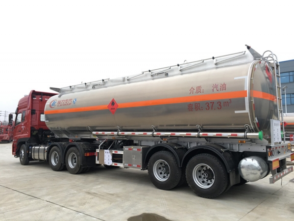 Advantage of Aluminum alloy tanker truck
