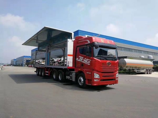Dangerous goods transport semi-trailer customized for clients