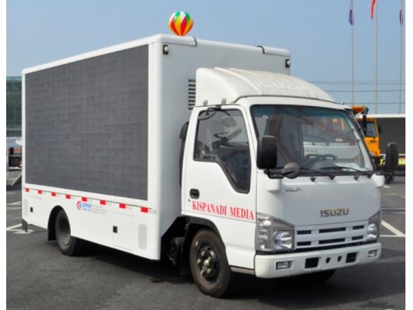 Daily use and maintenance of LED advertising vehicles