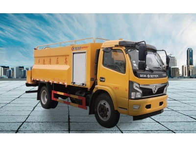 Dongfeng 8 tons high pressure flusher
