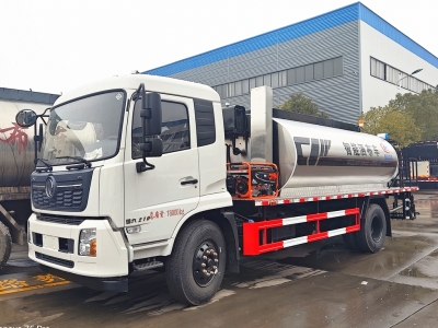 Dongfeng 9000L asphalt distribution truck for sale
