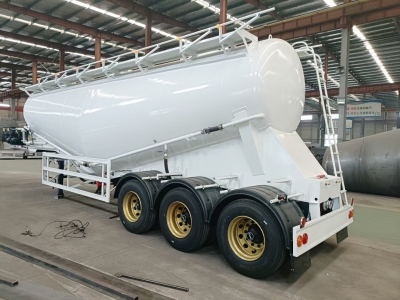 3 axles 40t bulk feed carrier 