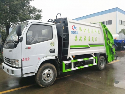 Dongfeng 5 tons new design compressed garbage vehicle