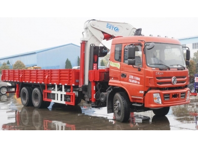 Dongfeng heavy duty truck with 16t crane