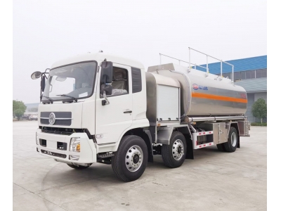 Dongfeng 3 essieux 10 000L camion-citerne de ravitaillement en carburant
