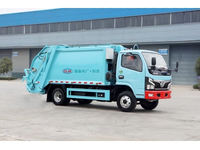 6 m3 compressed rubbish vehicle from China