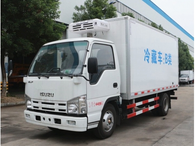ISUZU 5T refrigerated lorry truck