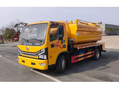 Small 3m3 to 5m3 6 wheels suction sewer truck