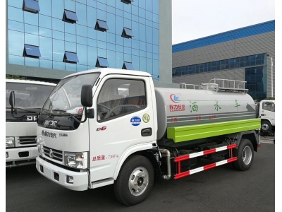 Dongfeng 5m3 new design water tanker vehicle 